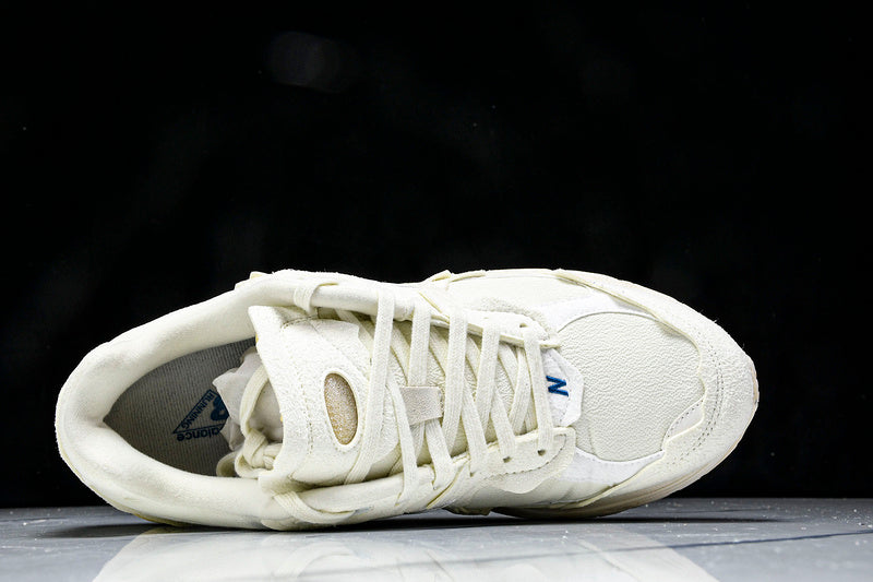 New Balance 2002