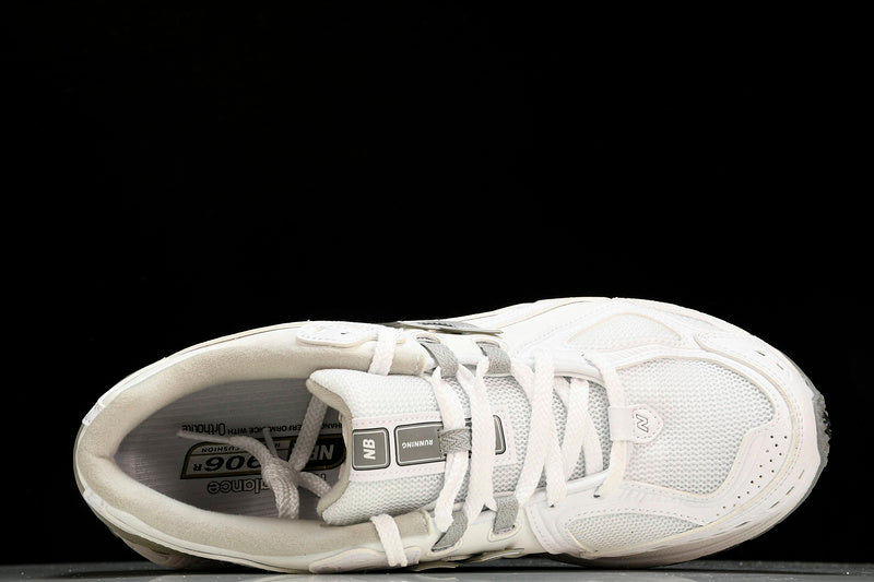 New Balance 1906