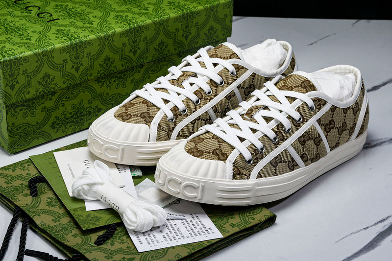 Tênis Gucci