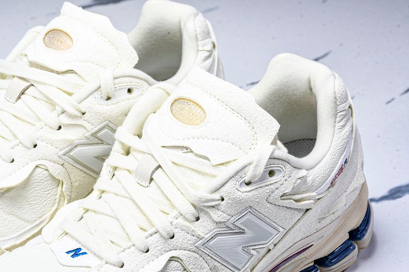 New Balance 2002