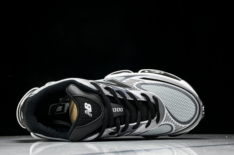 New Balance 2000 Sneakers