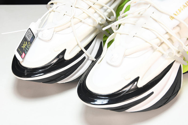Balenciaga Unicórnio