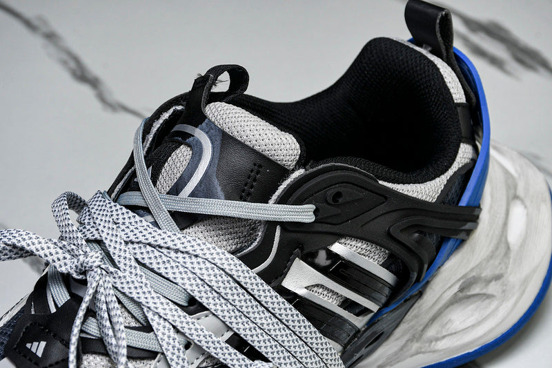 Tênis Adidas XLG