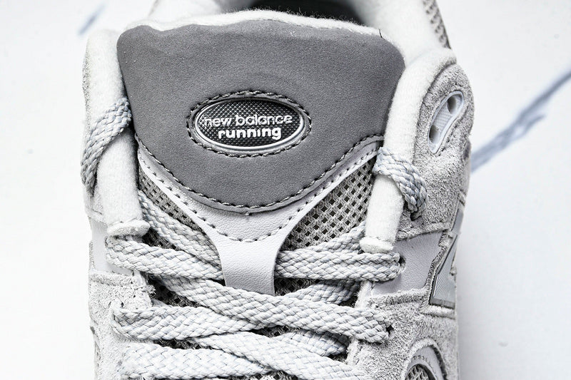 New Balance 2002