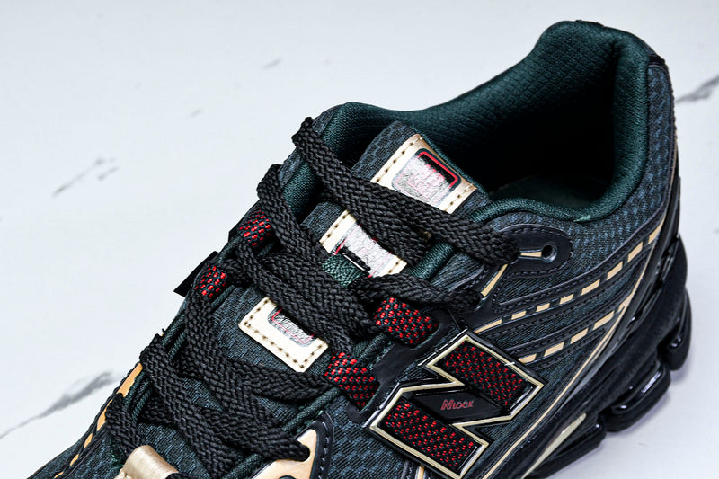 New Balance 1906