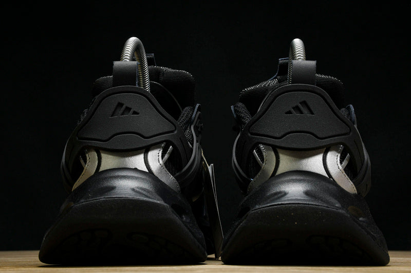 Tênis Adidas XLG