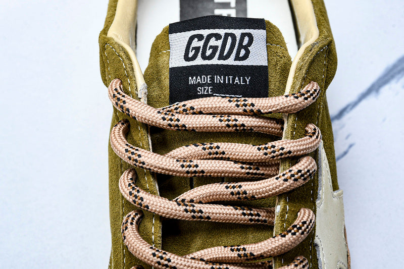 Golden Goose