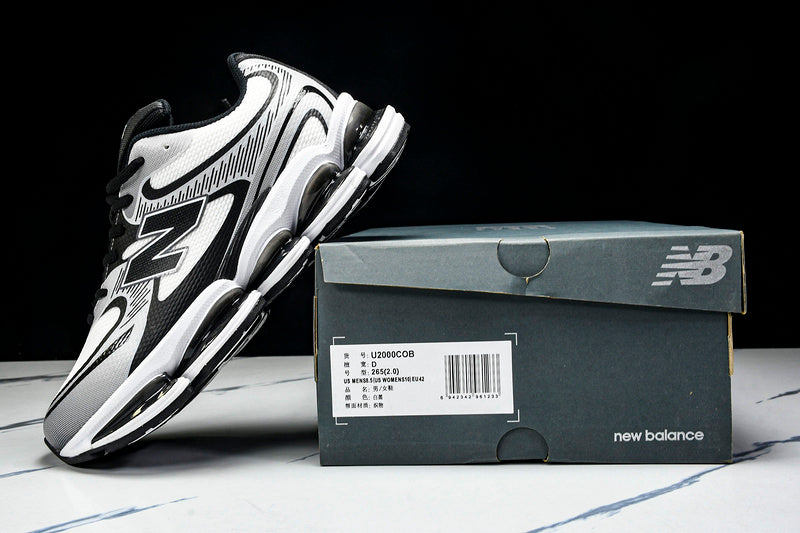 New Balance 2000 Sneakers