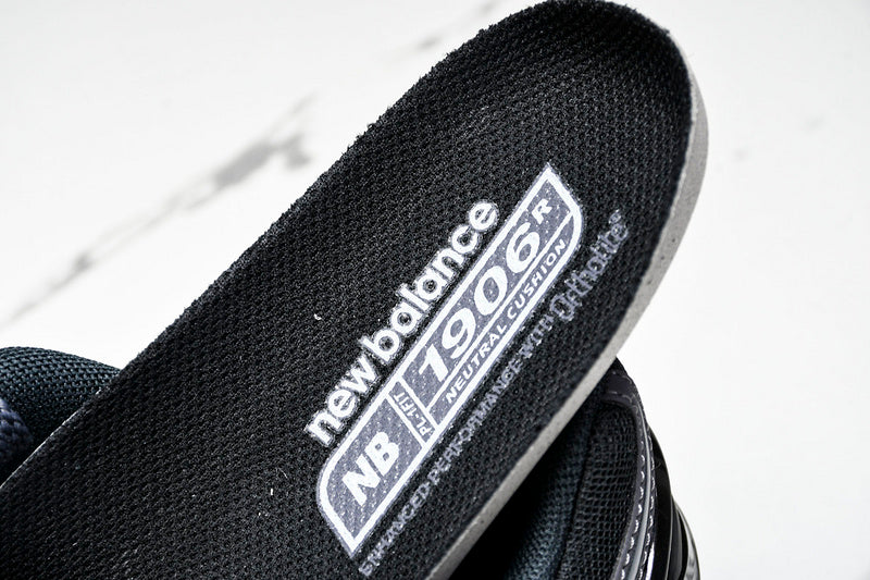 New Balance 1906
