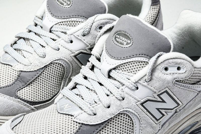 New Balance 2002