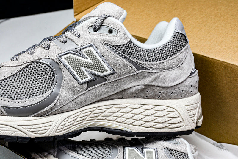 New Balance 2002