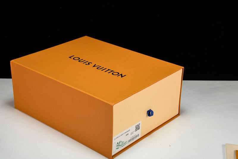 Tênis Louis Vuitton