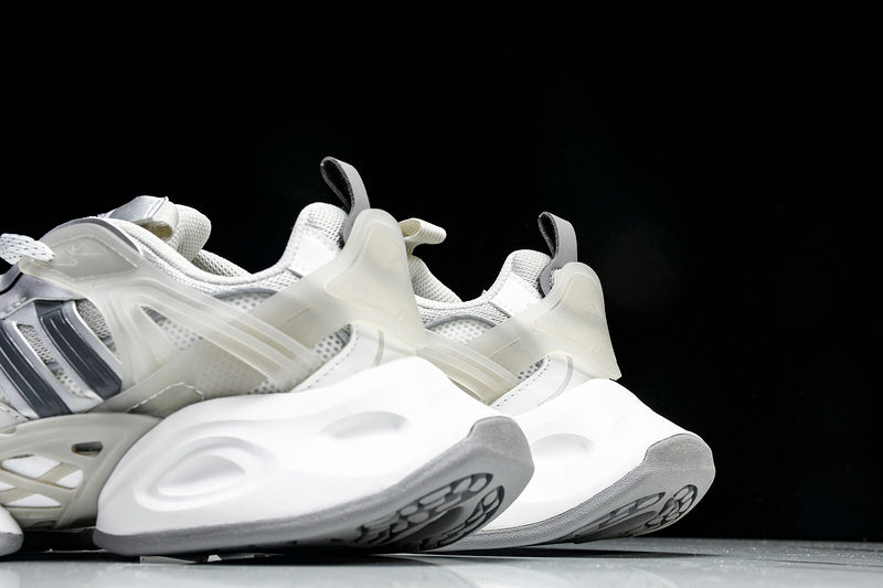 Tênis Adidas XLG