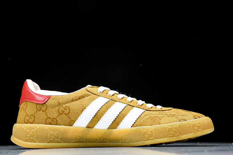 Tênis Adidas Gazelle Gucci