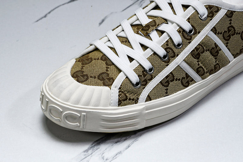 Tênis Gucci