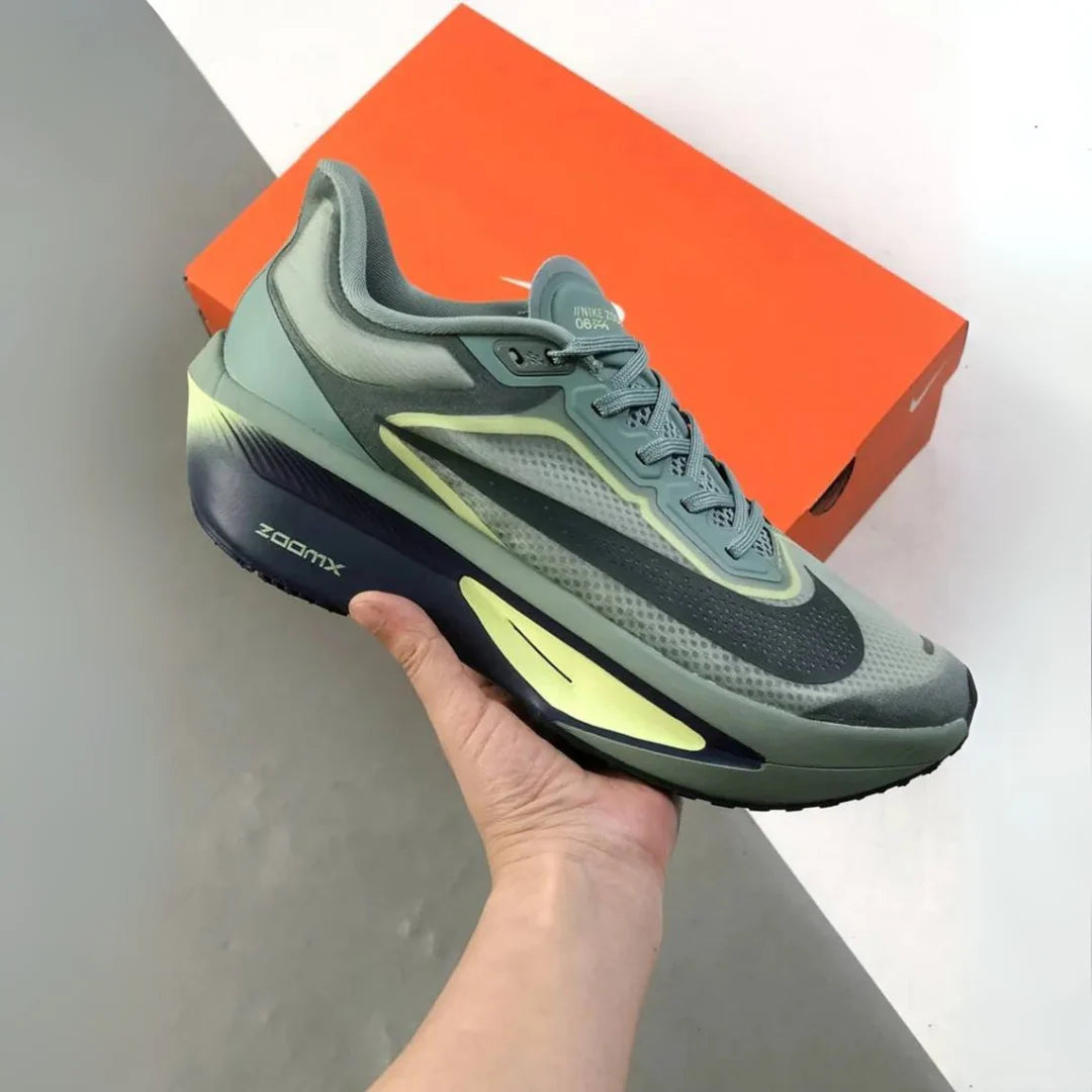 Nike Zoom Fly 6