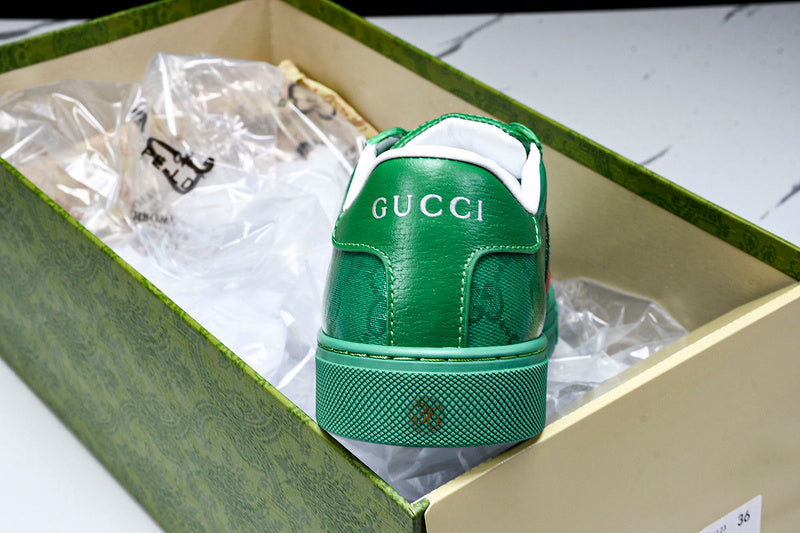 Tênis Gucci