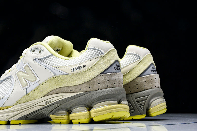 New Balance 2002