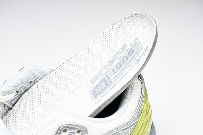 New Balance 1906