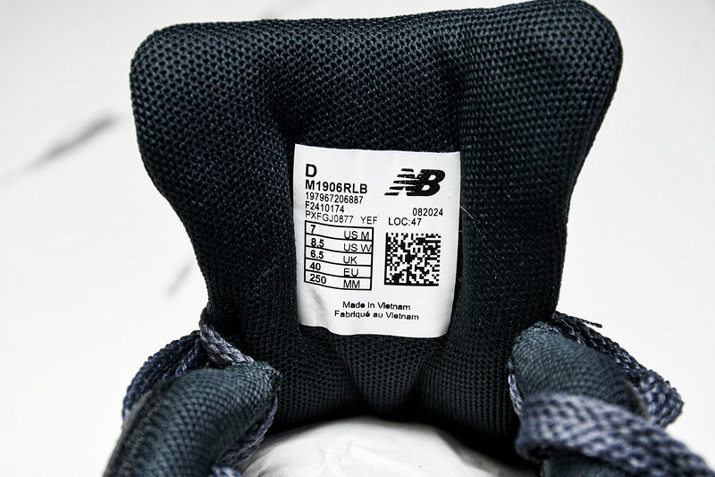 New Balance 1906