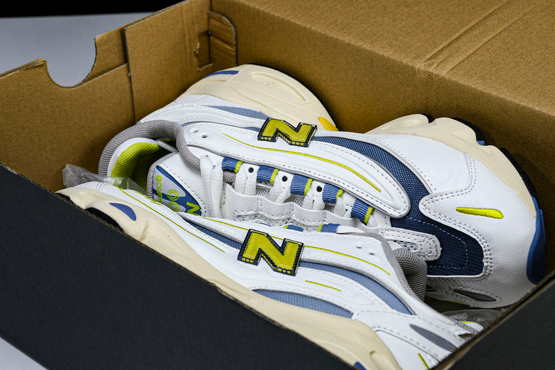 New Balance 1000