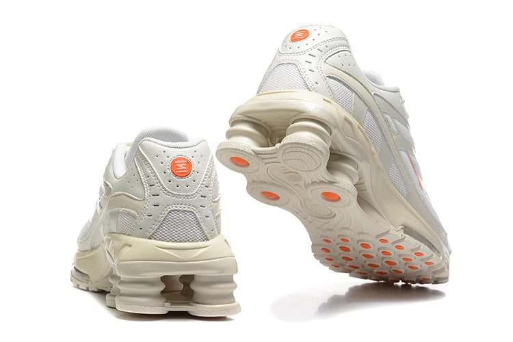 Supreme x Nike Shox Ride 2