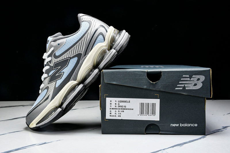 New Balance 2000 Sneakers