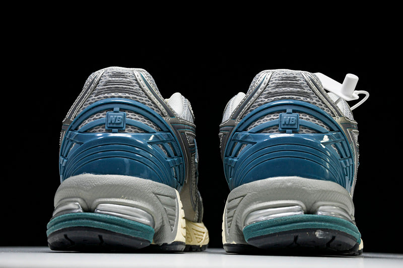New Balance 1906