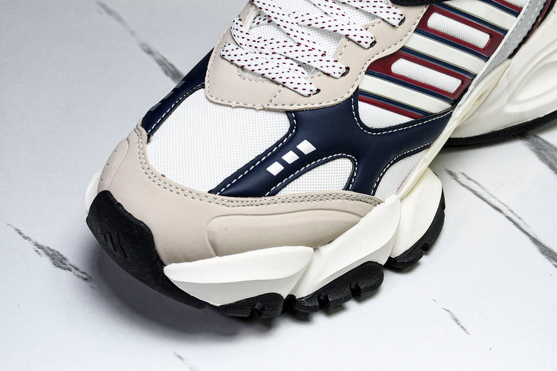 Tênis Adidas XLG