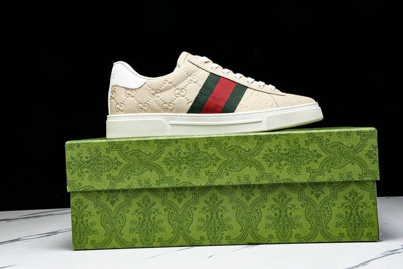 Tênis Gucci
