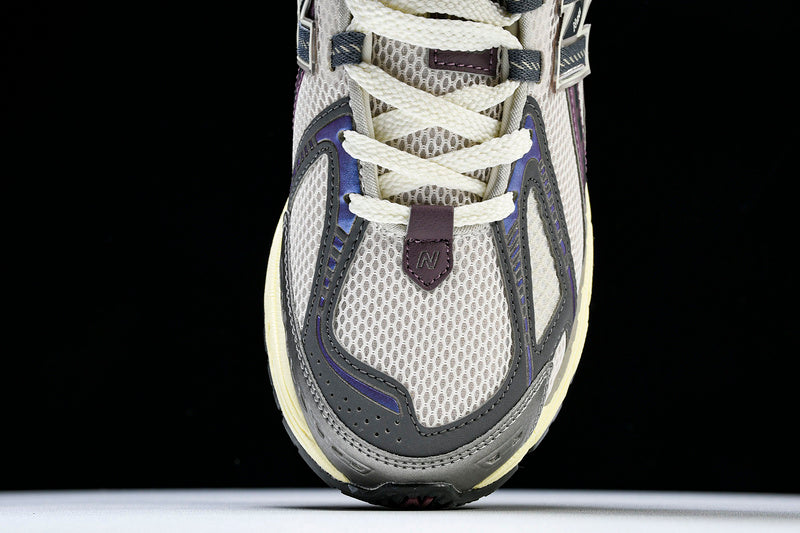 New Balance 1906