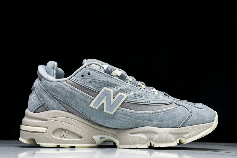 New Balance 1000