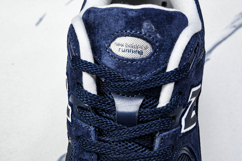 New Balance 2002