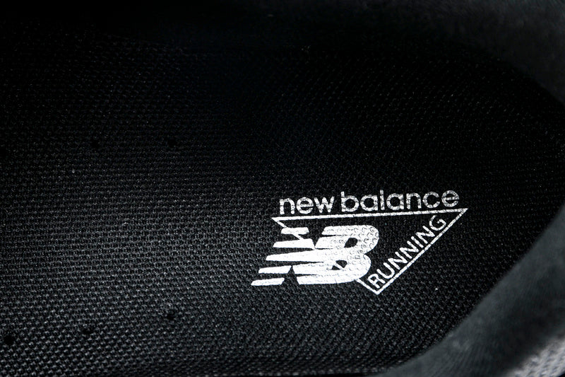 New Balance 2002