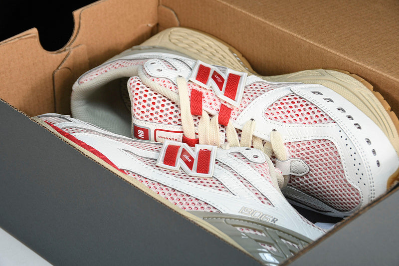 New Balance 1906