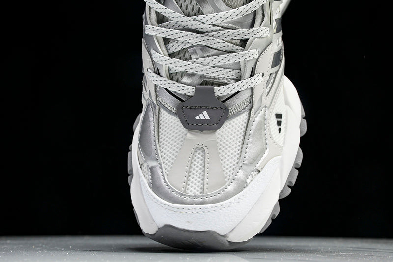 Tênis Adidas XLG