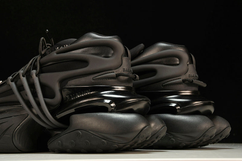 Balenciaga Unicórnio