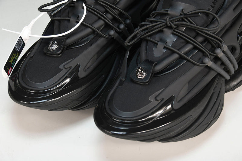 Balenciaga Unicórnio