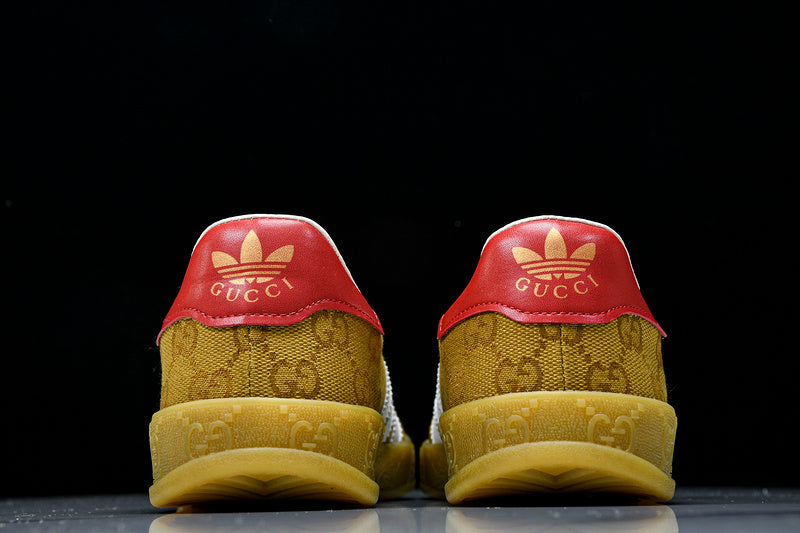 Tênis Adidas Gazelle Gucci