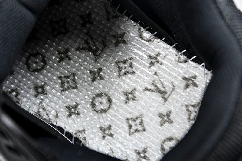 Tênis Louis Vuitton
