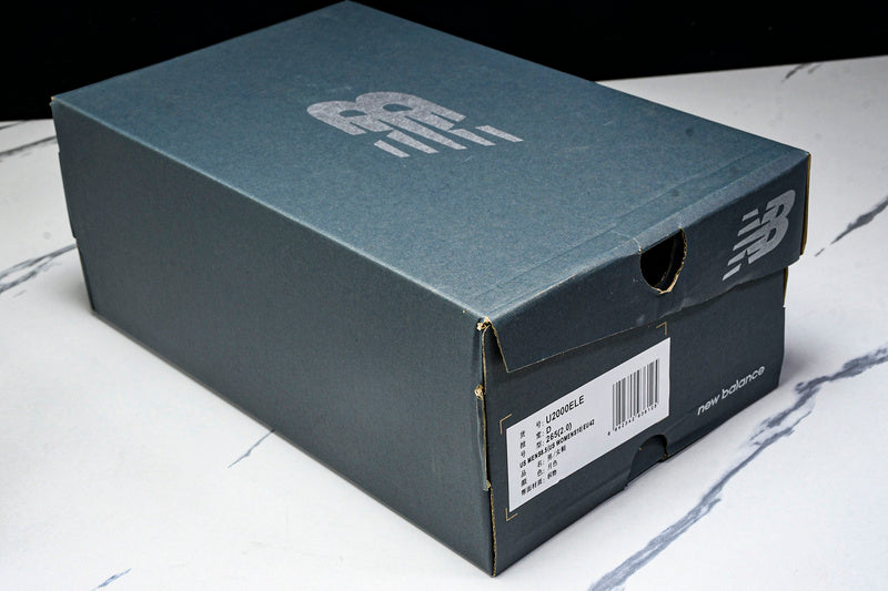 New Balance 2000 Sneakers