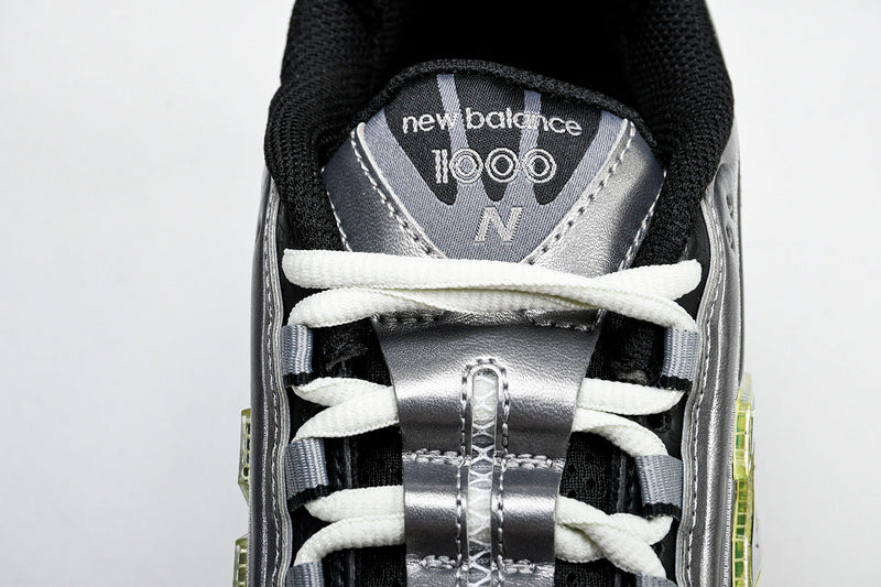 New Balance 1000