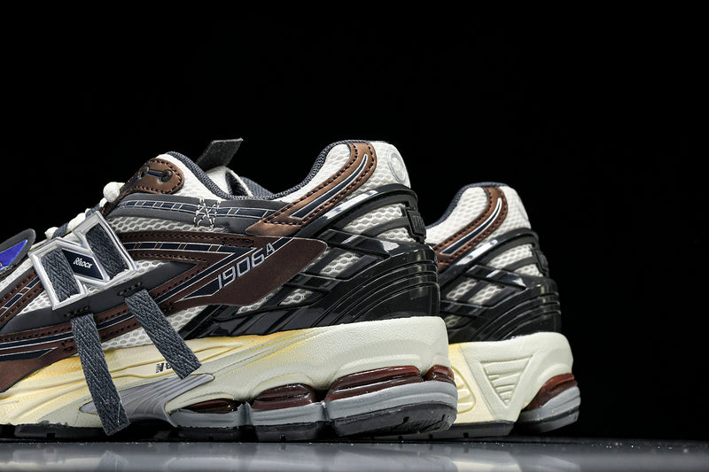 New Balance 1906