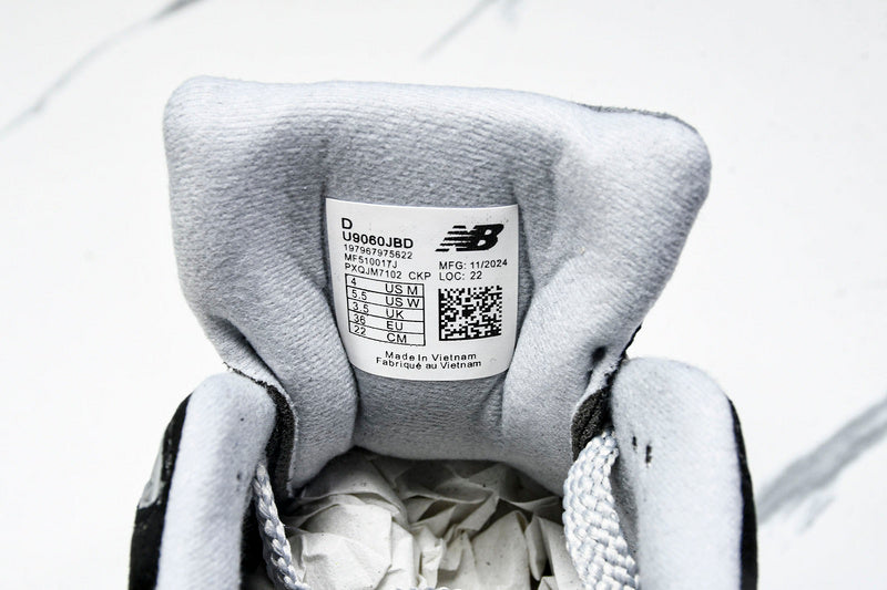 New Balance 9060