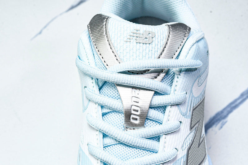 New Balance 2000 Sneakers