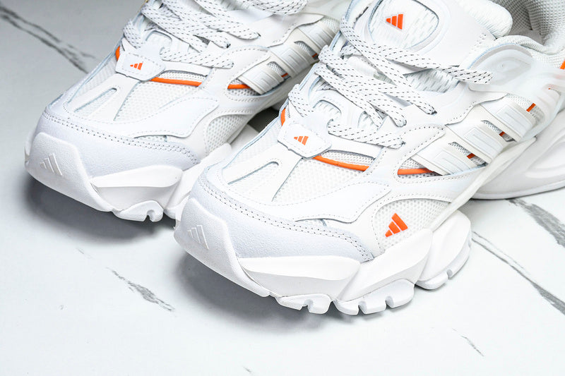 Tênis Adidas XLG