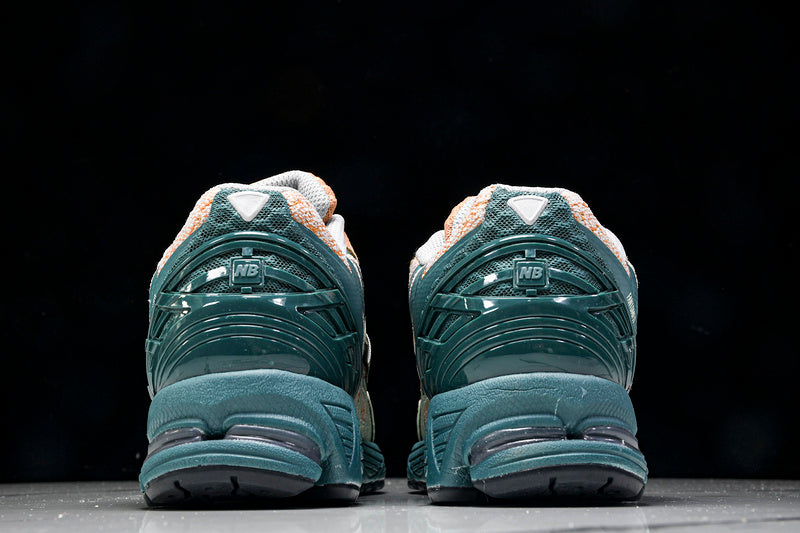 New Balance 1906