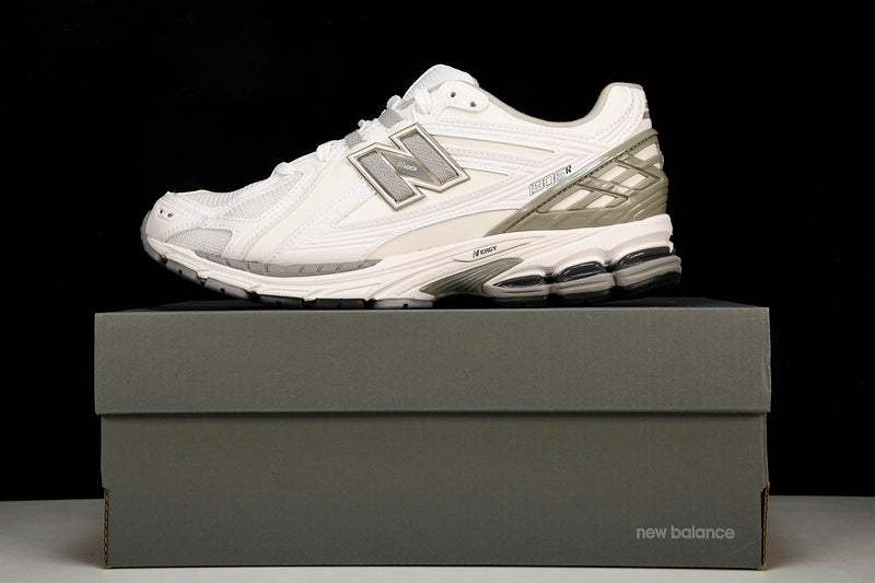 New Balance 1906