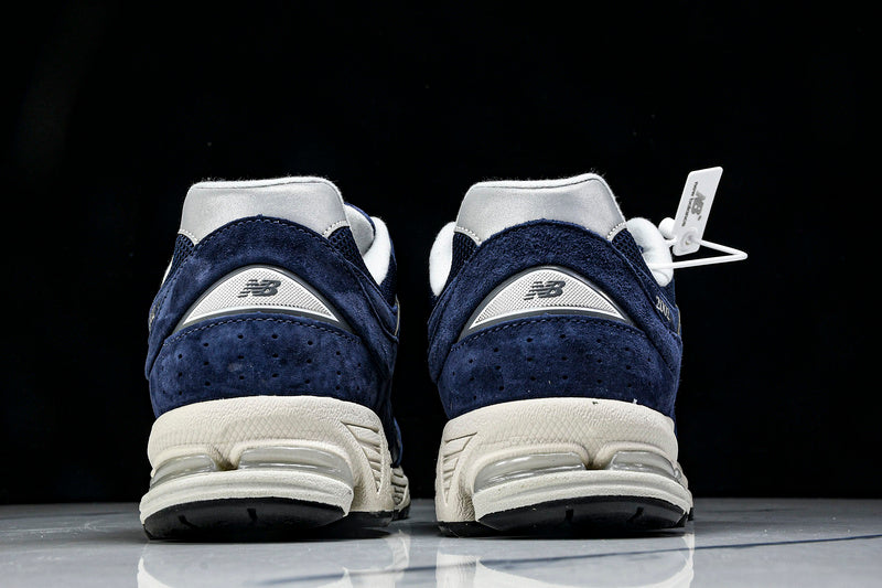 New Balance 2002