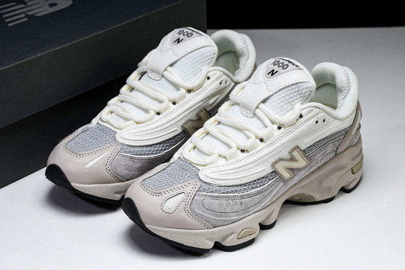 New Balance 1000
